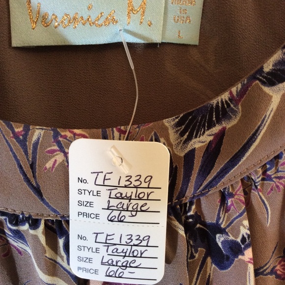 Veronica M Spring Top - Picture 7 of 8